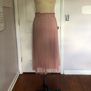 PASTEL PINK TULLE PLEATED SKIRT